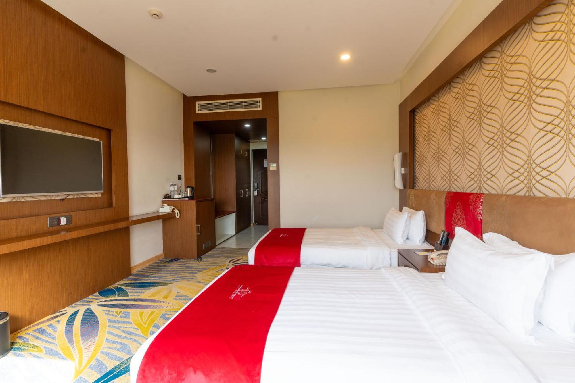 Hotel Mechi Crown Kakarvitta Экстерьер фото